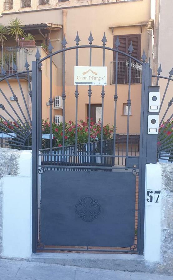 Casa Margo Hotel Monreale Luaran gambar